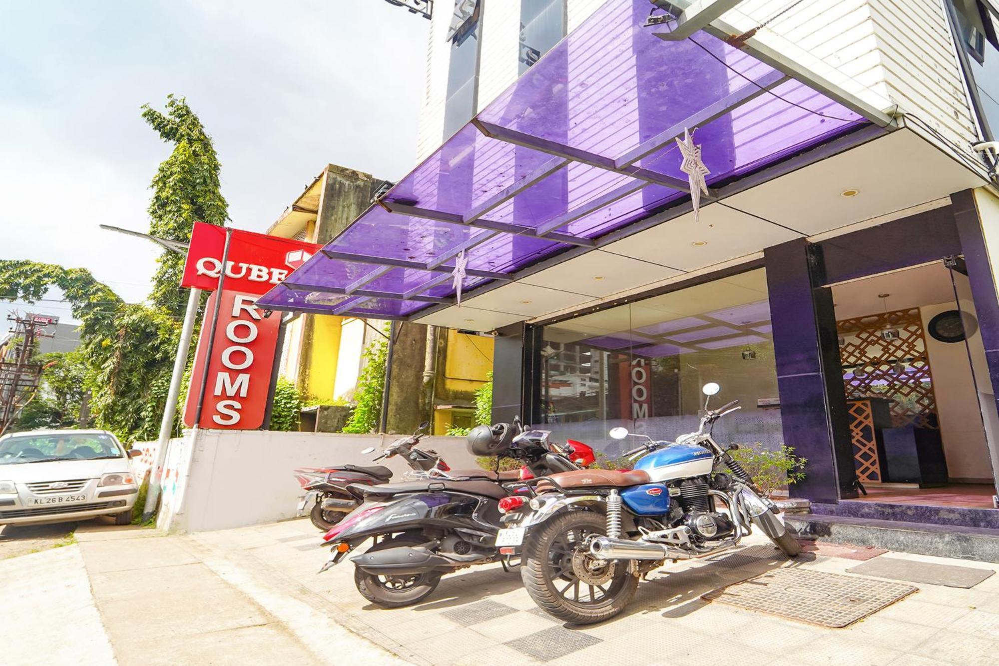 Fabhotel Qube - 800M From Ernakulam Junction South Railway Station Kochi Esterno foto
