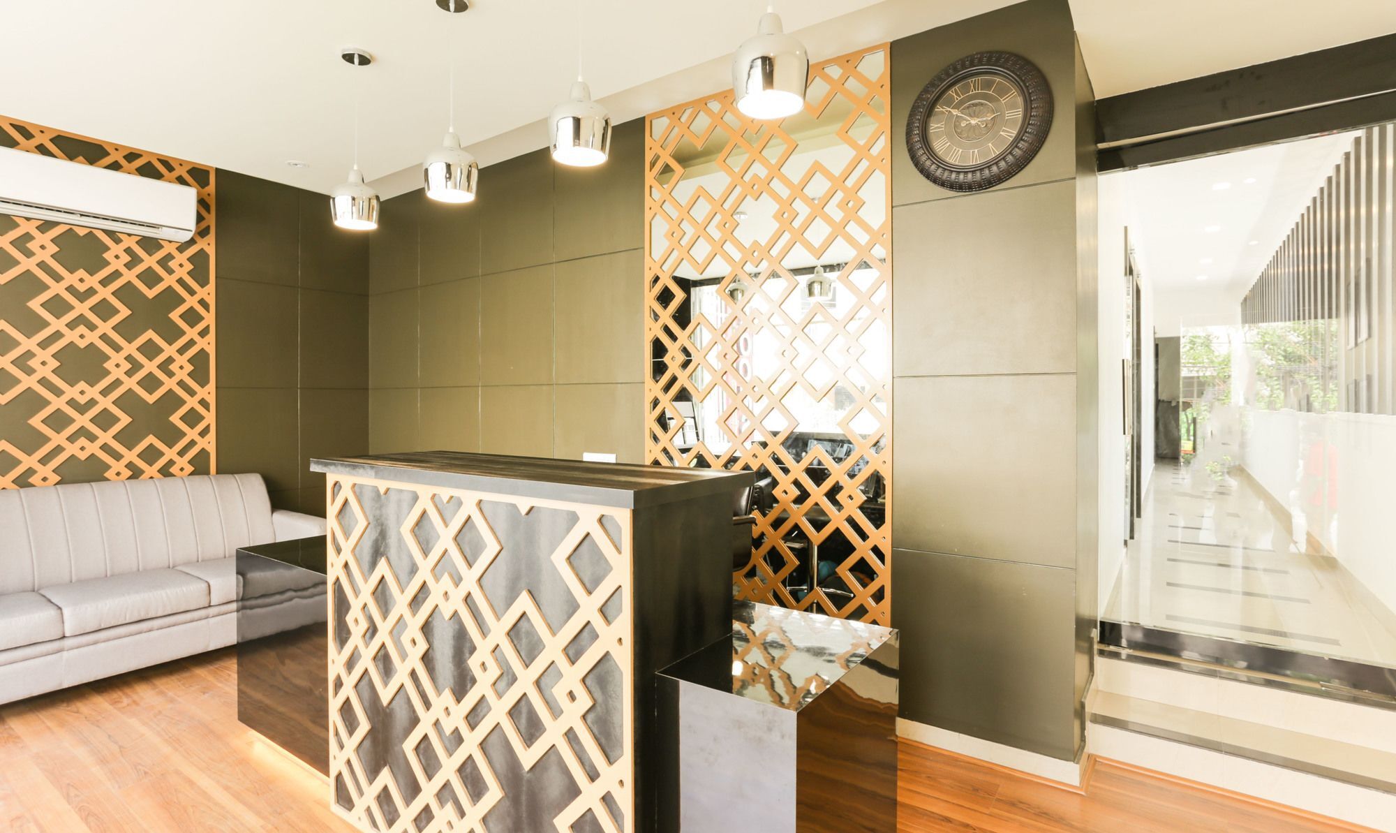 Fabhotel Qube - 800M From Ernakulam Junction South Railway Station Kochi Esterno foto